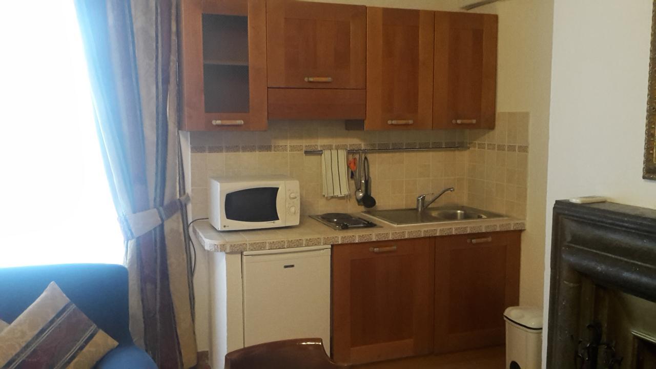Casale Mostacciano Lägenhetshotell